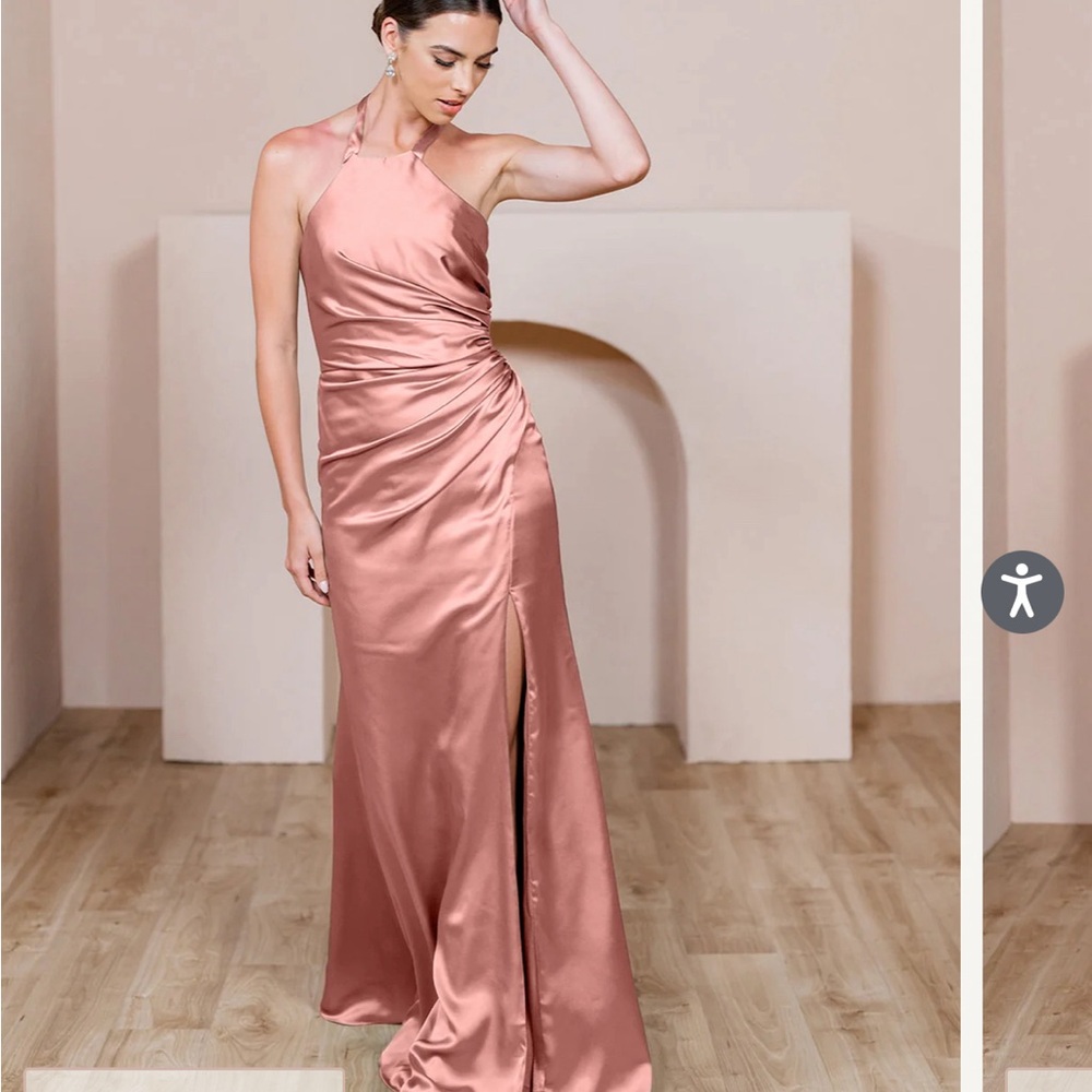 Revelry satin Fallon dress size 4 in dessert rose brand new